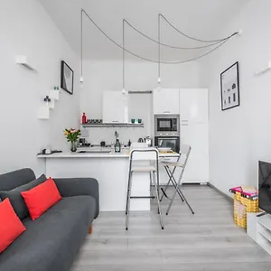 https://the-minimal-chic-home.it-lombardy.com